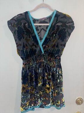 Hale Bob Black Sheer Velvet Floral Tunic with Teal Trim Size S